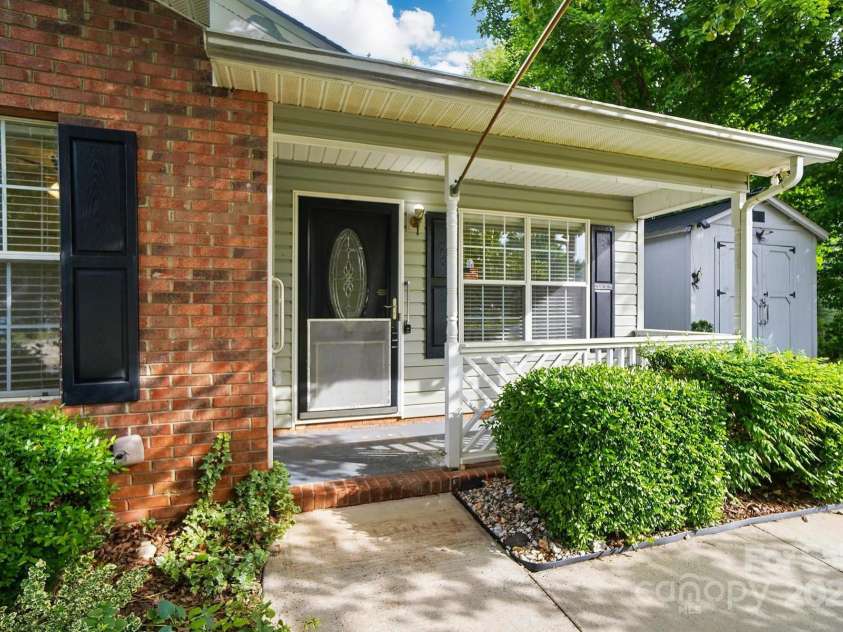 519 Jacobs Ridge, Fort Mill, SC 29715.  MLS# CAR4250605, YatesRealty ID 15132. 