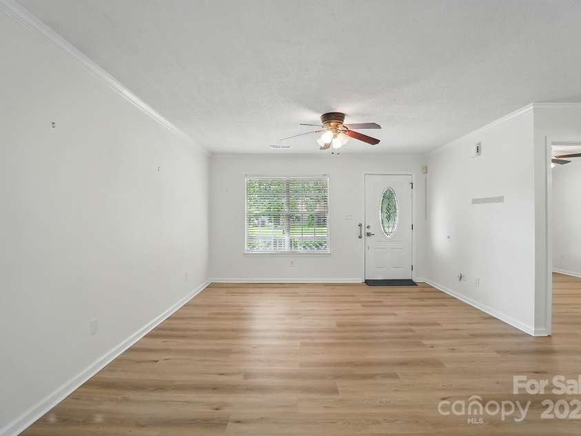 519 Jacobs Ridge, Fort Mill, SC 29715.  MLS# CAR4250605, YatesRealty ID 15132. 