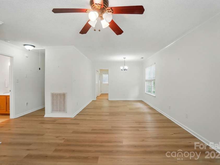 519 Jacobs Ridge, Fort Mill, SC 29715.  MLS# CAR4250605, YatesRealty ID 15132. 
