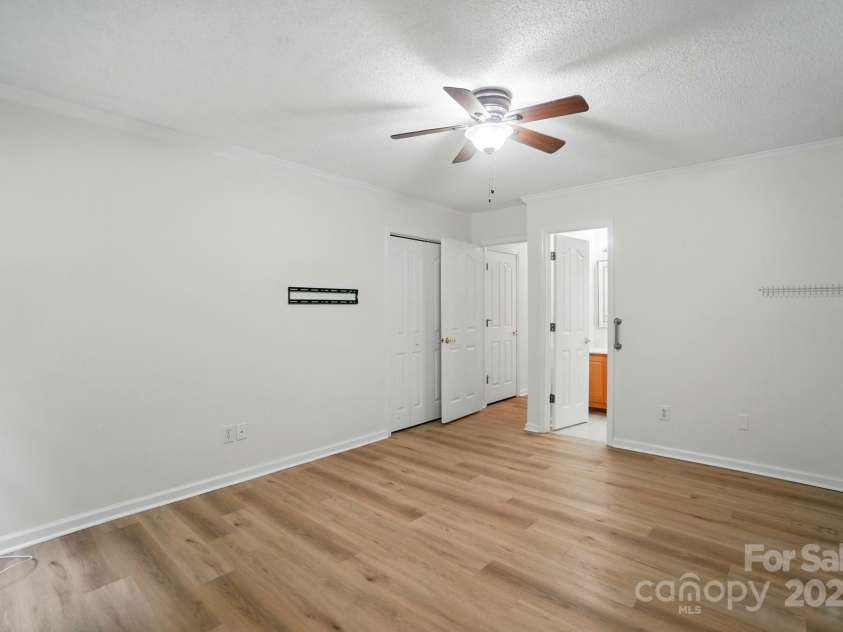 519 Jacobs Ridge, Fort Mill, SC 29715.  MLS# CAR4250605, YatesRealty ID 15132. 