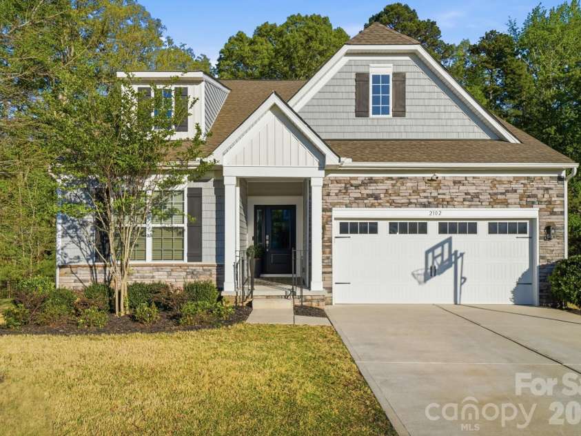 2102 Abundance Lane, Waxhaw, NC 28173.  MLS# CAR4366499, YatesRealty ID 15133. 