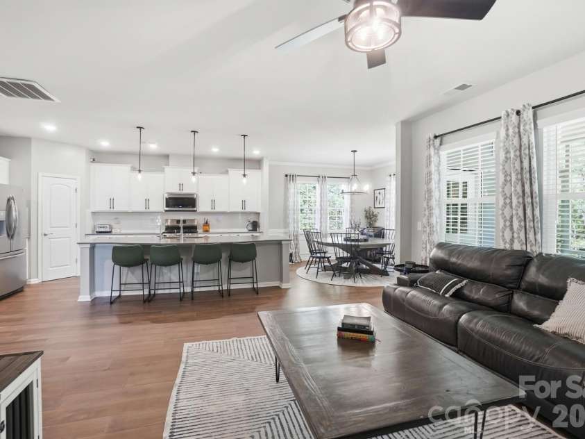 2102 Abundance Lane, Waxhaw, NC 28173.  MLS# CAR4366499, YatesRealty ID 15133. 