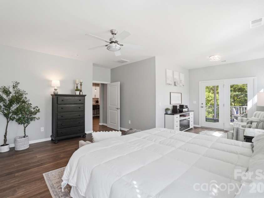 2102 Abundance Lane, Waxhaw, NC 28173.  MLS# CAR4366499, YatesRealty ID 15133. 