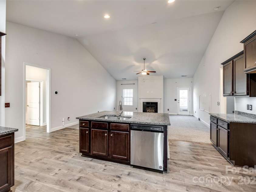 859 Accent Avenue, Concord, NC 28025.  MLS# CAR4213655, YatesRealty ID 15134. 