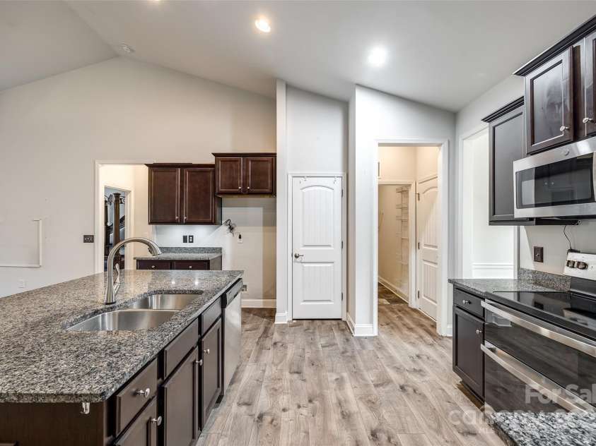 859 Accent Avenue, Concord, NC 28025.  MLS# CAR4213655, YatesRealty ID 15134. 