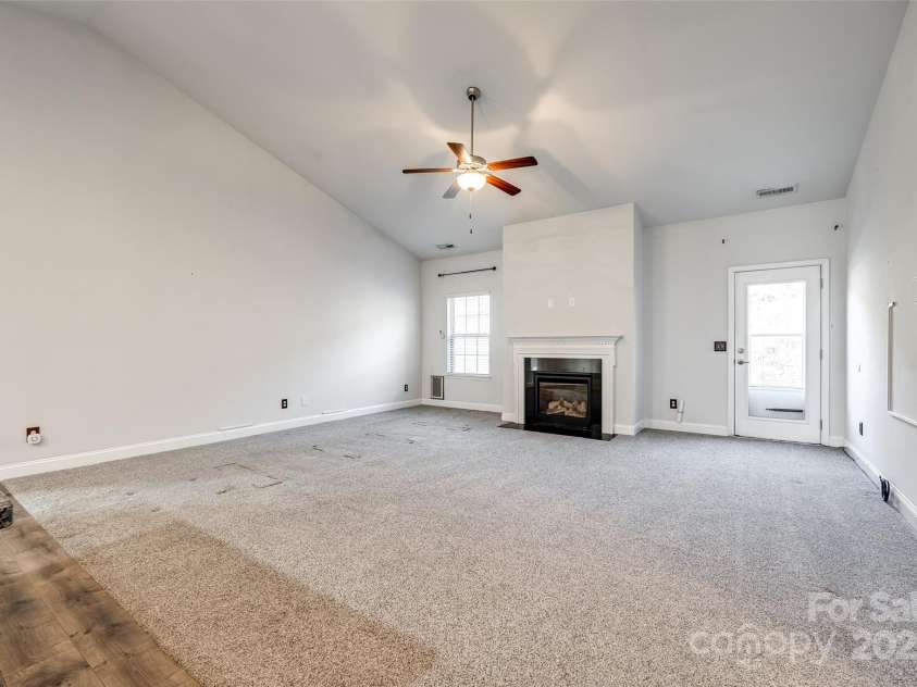 859 Accent Avenue, Concord, NC 28025.  MLS# CAR4213655, YatesRealty ID 15134. 