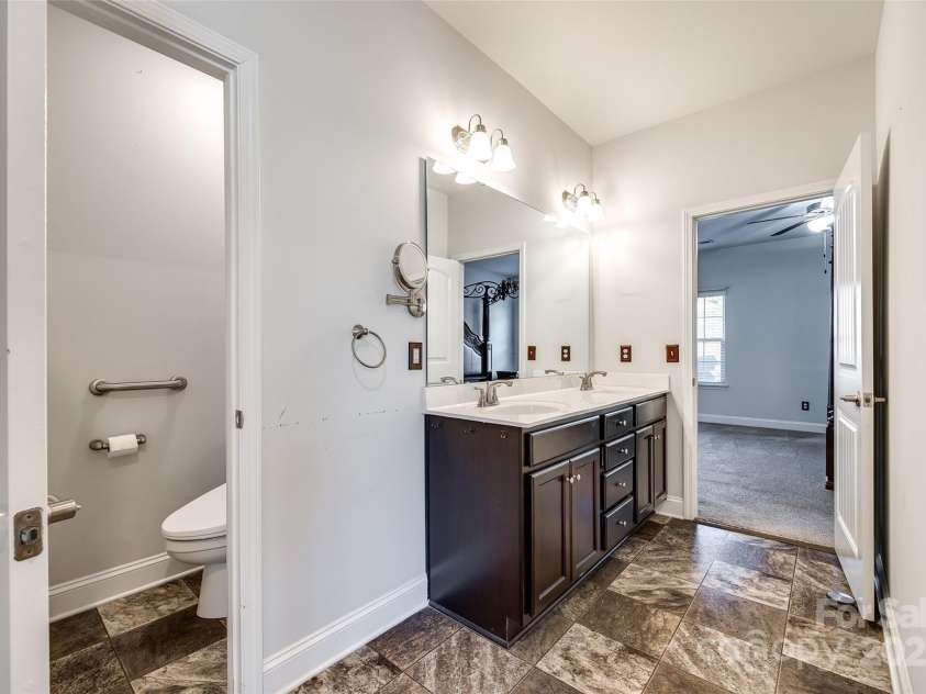 859 Accent Avenue, Concord, NC 28025.  MLS# CAR4213655, YatesRealty ID 15134. 