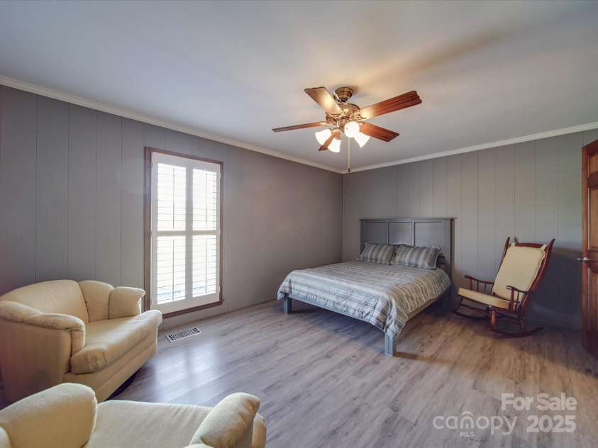 7169 Pleasant Grove Road, Charlotte, NC 28216.  MLS# CAR4214208, YatesRealty ID 15135. Bedroom 3