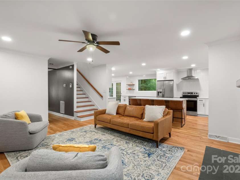 5016 Celeste Court, Charlotte, NC 28270.  MLS# CAR4261177, YatesRealty ID 15137. 