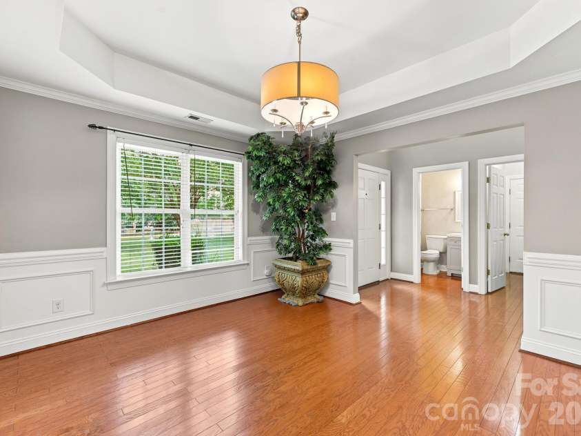 8821 Hambright Road, Huntersville, NC 28078.  MLS# CAR4356404, YatesRealty ID 15137. 
