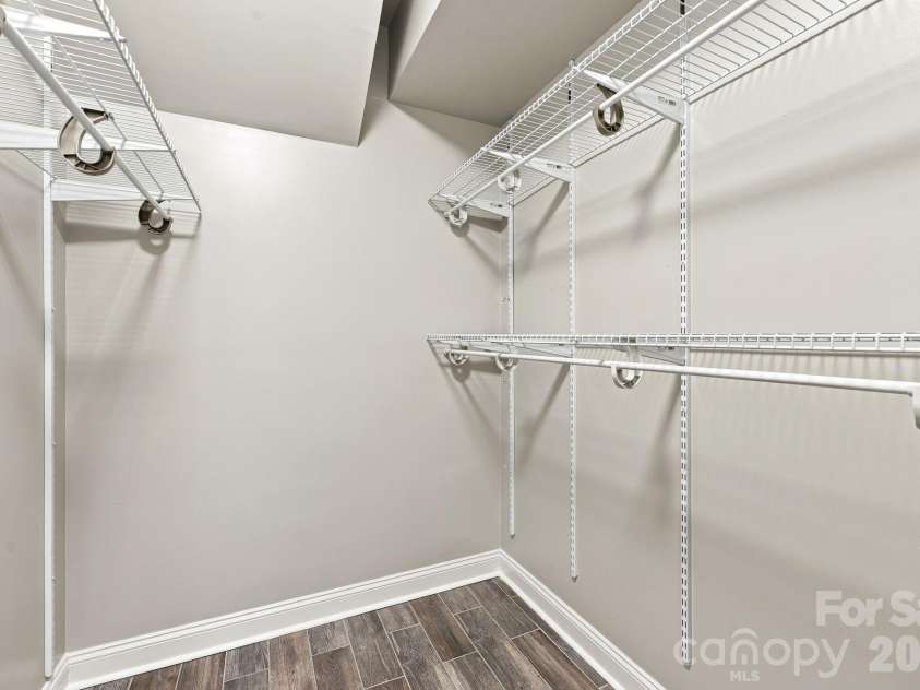 8821 Hambright Road, Huntersville, NC 28078.  MLS# CAR4356404, YatesRealty ID 15137. 