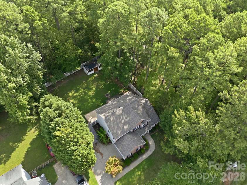 8821 Hambright Road, Huntersville, NC 28078.  MLS# CAR4356404, YatesRealty ID 15137. 