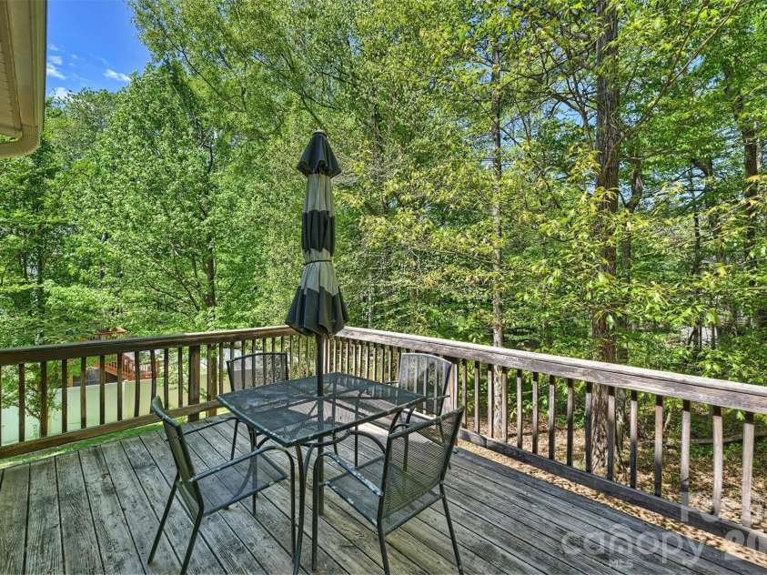 1135 Brookdale Lane, Stanley, NC 28164.  MLS# CAR4358032, YatesRealty ID 15138. 