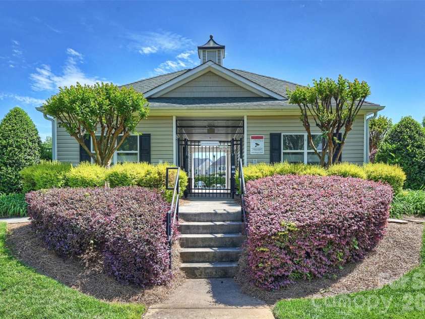 1135 Brookdale Lane, Stanley, NC 28164.  MLS# CAR4358032, YatesRealty ID 15138. 