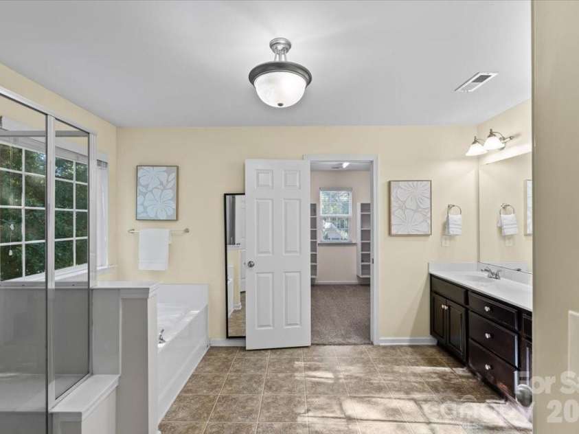 1135 Brookdale Lane, Stanley, NC 28164.  MLS# CAR4426909, YatesRealty ID 15138. 