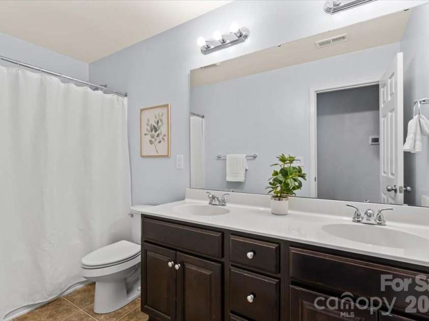 1135 Brookdale Lane, Stanley, NC 28164.  MLS# CAR4426909, YatesRealty ID 15138. 