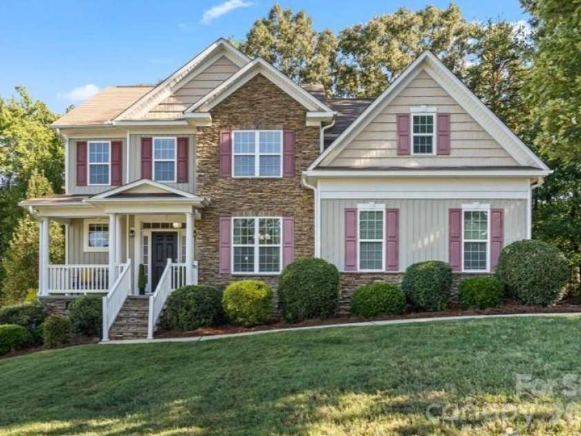 1135 Brookdale Lane, Stanley, NC 28164.  MLS# CAR4426909, YatesRealty ID 15138. 