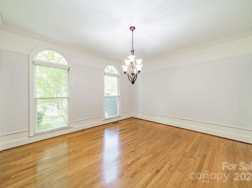 5232 Silchester Lane, Charlotte, NC 28215.  MLS# CAR4240756, YatesRealty ID 15138. Dining Room