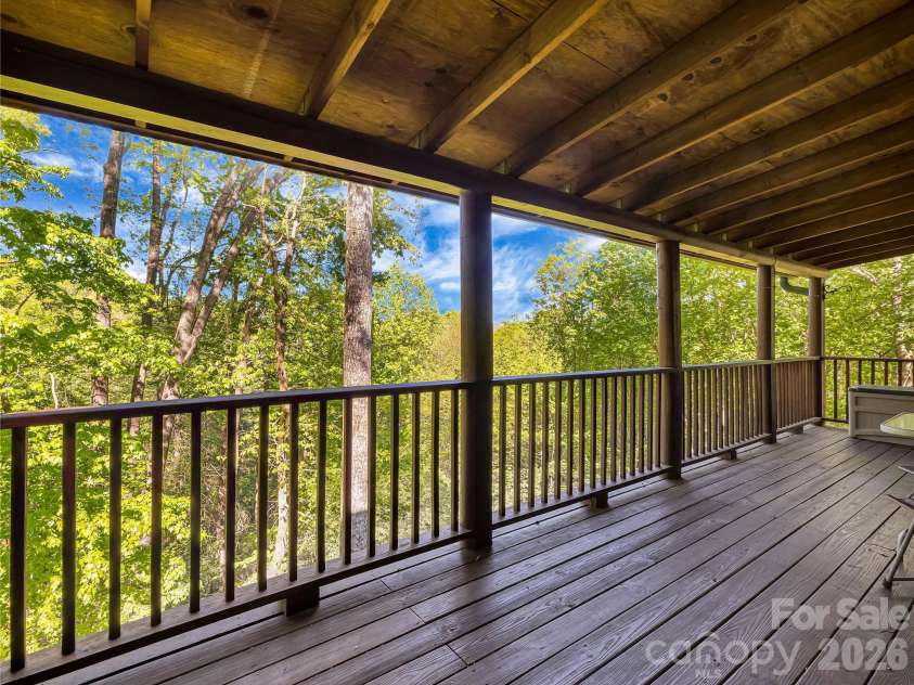 212 Glen Echo Circle, Saluda, NC 28773.  MLS# CAR4369603, YatesRealty ID 15139. Very private