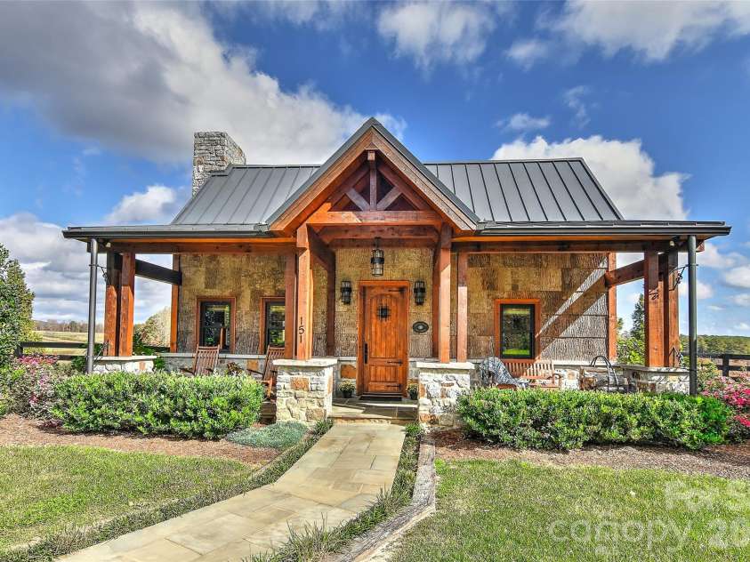 153 Badenyon Place, Union Grove, NC 28689.  MLS# CAR4229151, YatesRealty ID 1514. 