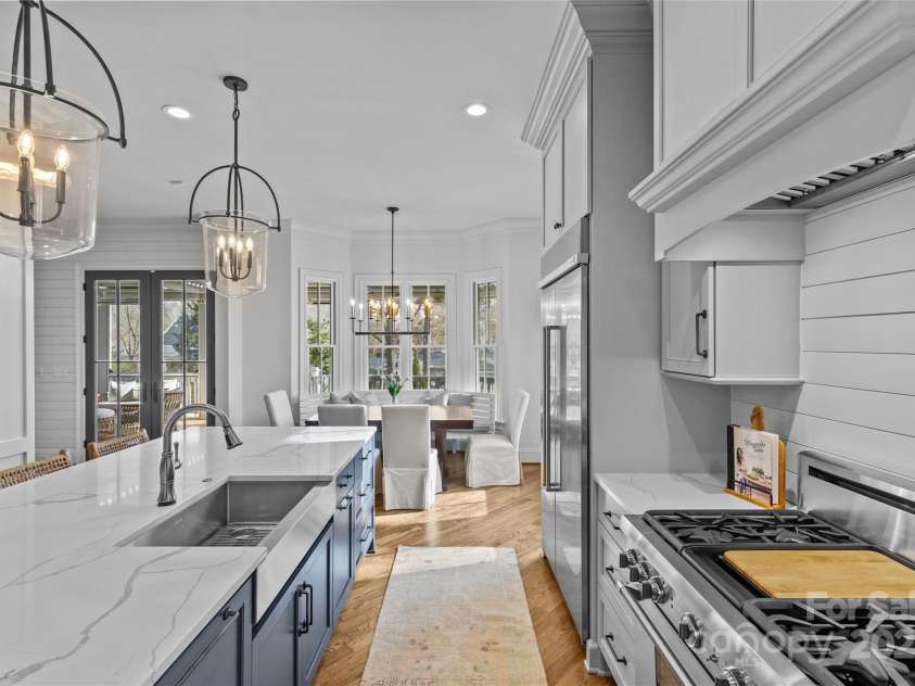 228 Heathwood Road, Charlotte, NC 28211.  MLS# CAR4209014, YatesRealty ID 1514. 