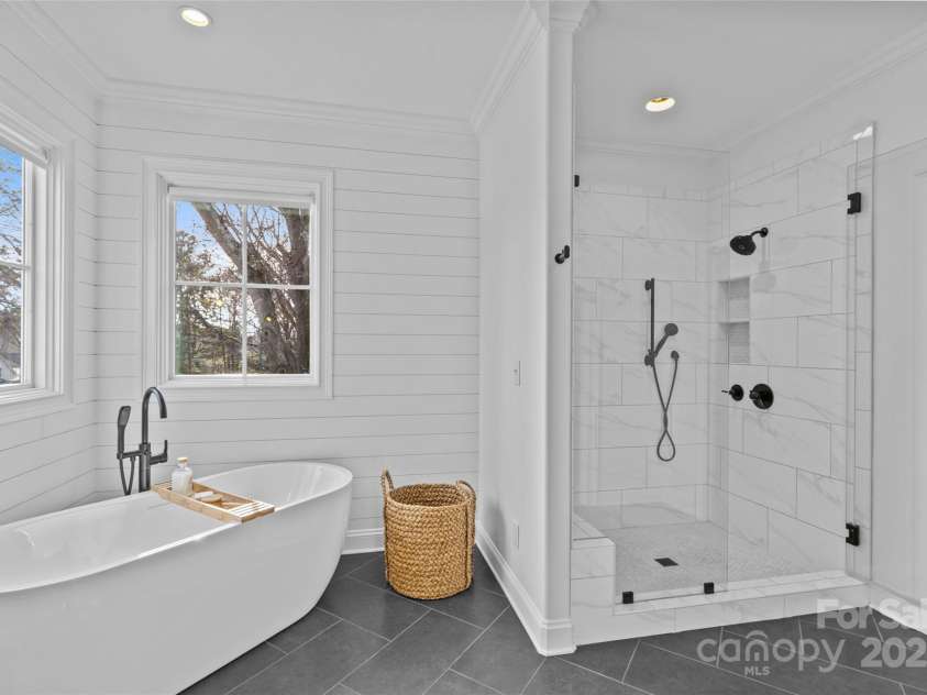 228 Heathwood Road, Charlotte, NC 28211.  MLS# CAR4209014, YatesRealty ID 1514. 
