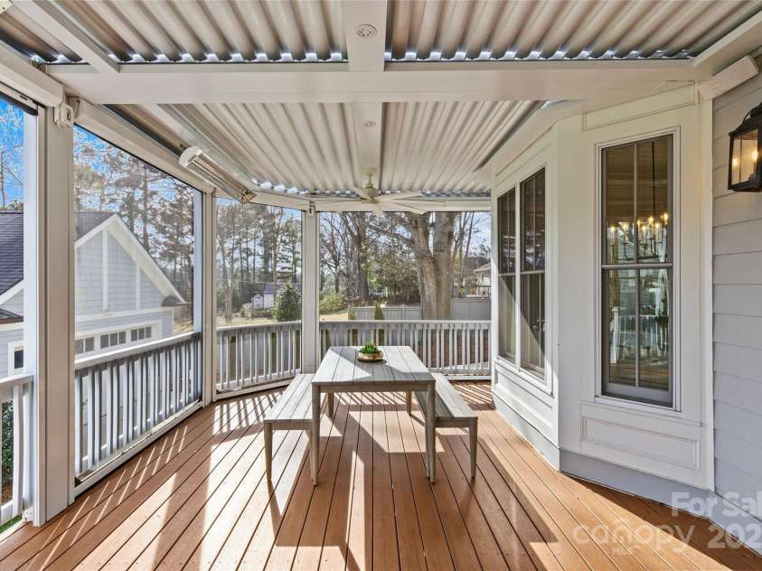 228 Heathwood Road, Charlotte, NC 28211.  MLS# CAR4209014, YatesRealty ID 1514. 