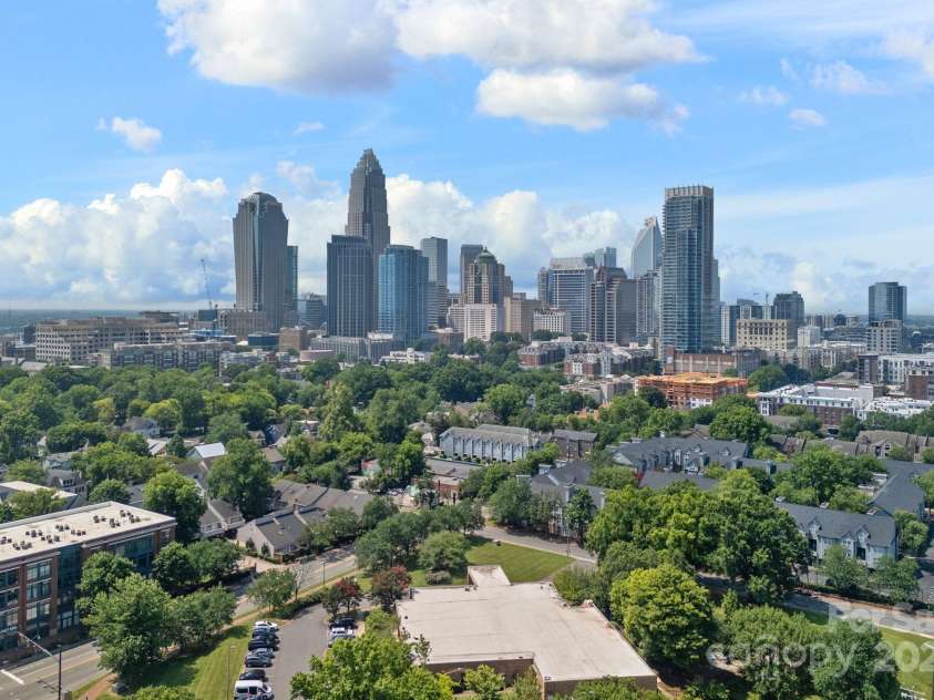 514 10th Street, Charlotte, NC 28202.  MLS# CAR4274987, YatesRealty ID 1514. 