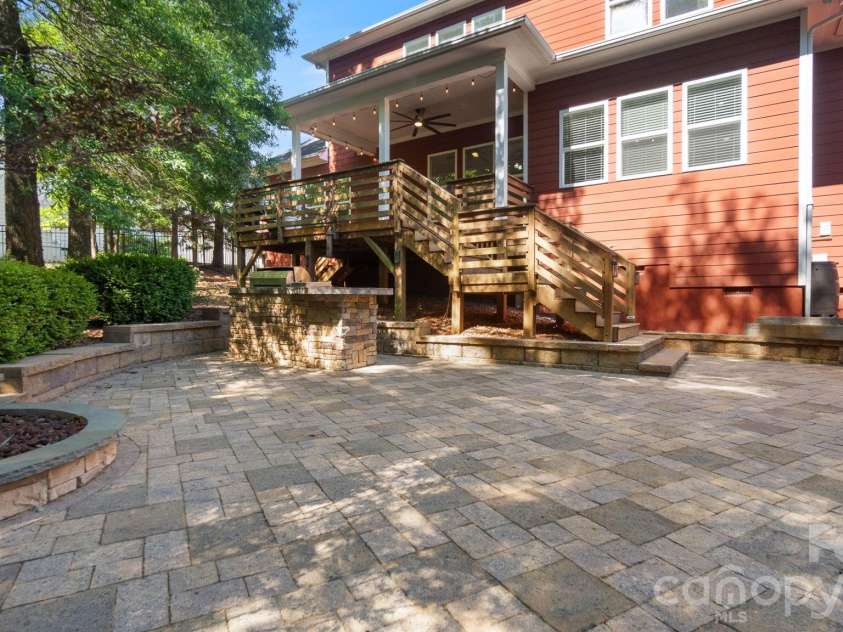 1226 Kings Bottom Drive, Fort Mill, SC 29715.  MLS# CAR4373189, YatesRealty ID 15140. 