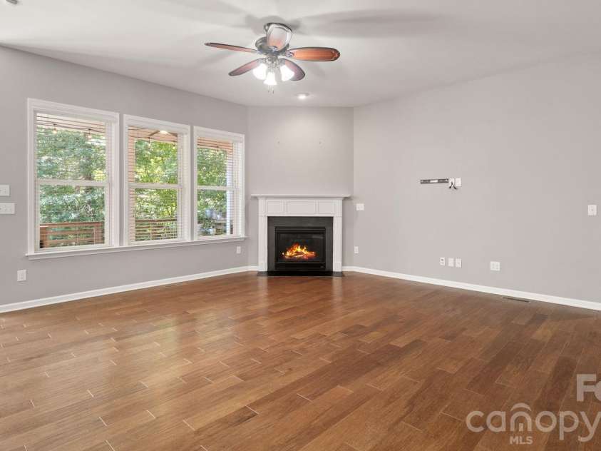 1226 Kings Bottom Drive, Fort Mill, SC 29715.  MLS# CAR4410254, YatesRealty ID 15140. 