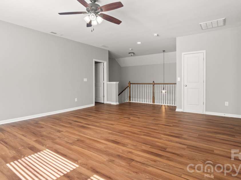 1226 Kings Bottom Drive, Fort Mill, SC 29715.  MLS# CAR4410254, YatesRealty ID 15140. 