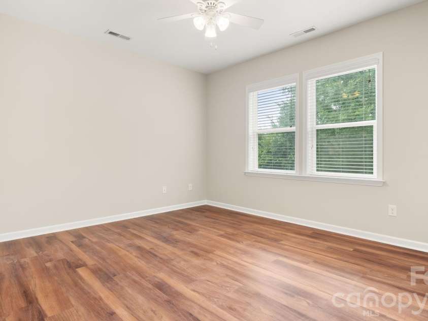 1226 Kings Bottom Drive, Fort Mill, SC 29715.  MLS# CAR4410254, YatesRealty ID 15140. 