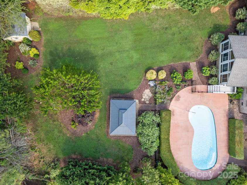 389 Ponderosa Circle, Mooresville, NC 28117.  MLS# CAR4260219, YatesRealty ID 15140. 