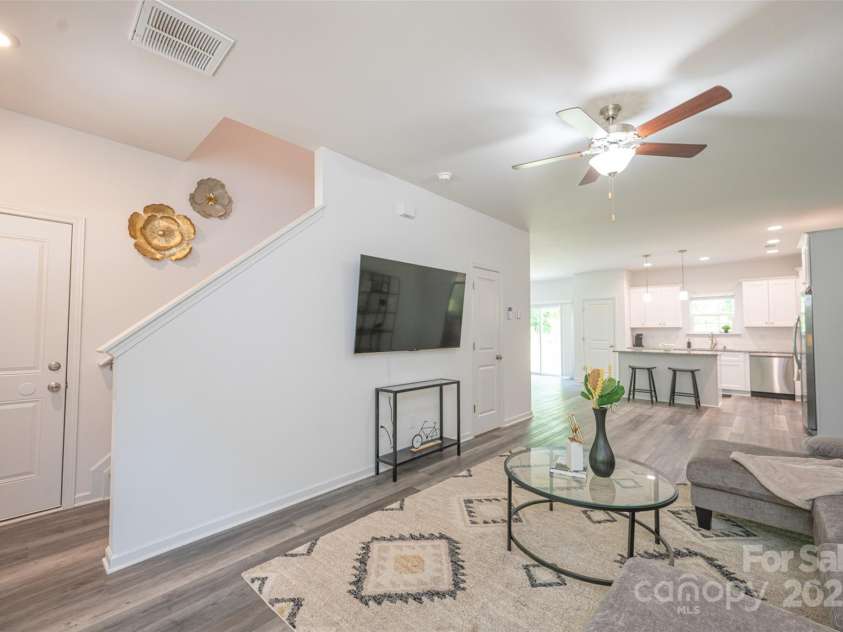 3403 Keith Drive, Charlotte, NC 28269.  MLS# CAR4262674, YatesRealty ID 15141. 