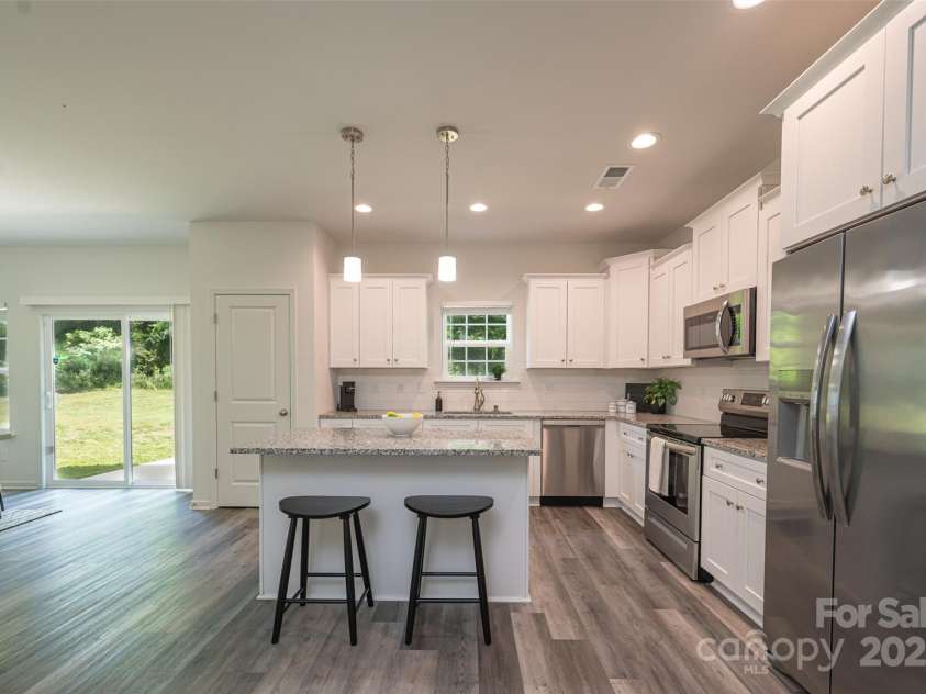 3403 Keith Drive, Charlotte, NC 28269.  MLS# CAR4262674, YatesRealty ID 15141. 