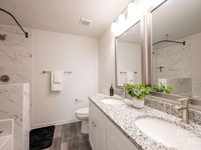 3403 Keith Drive, Charlotte, NC 28269.  MLS# CAR4262674, YatesRealty ID 15141. 