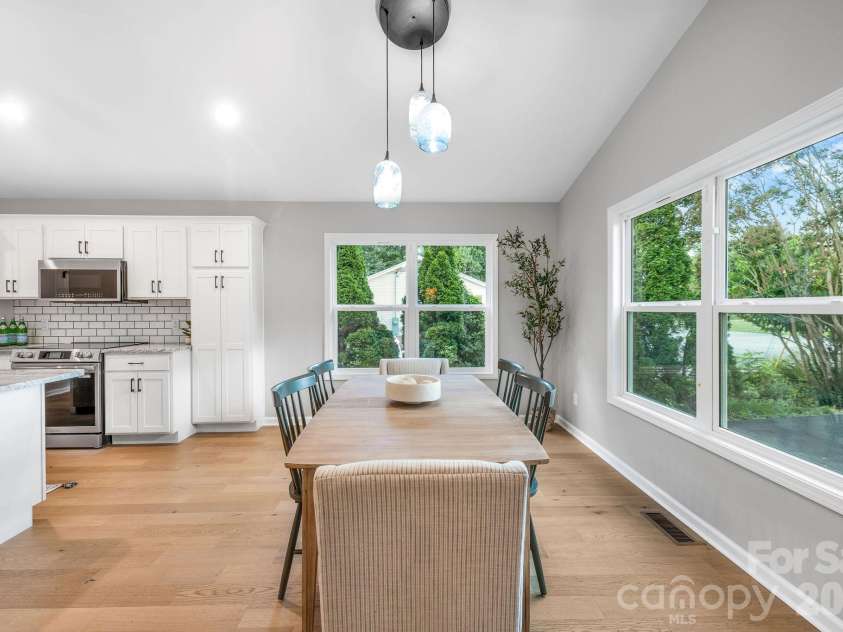 1182 Crabtree Road, Waynesville, NC 28785.  MLS# CAR4367694, YatesRealty ID 15142. 