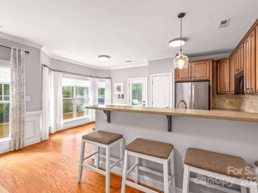 516 King Street, Waxhaw, NC 28173.  MLS# CAR4258068, YatesRealty ID 15142. 