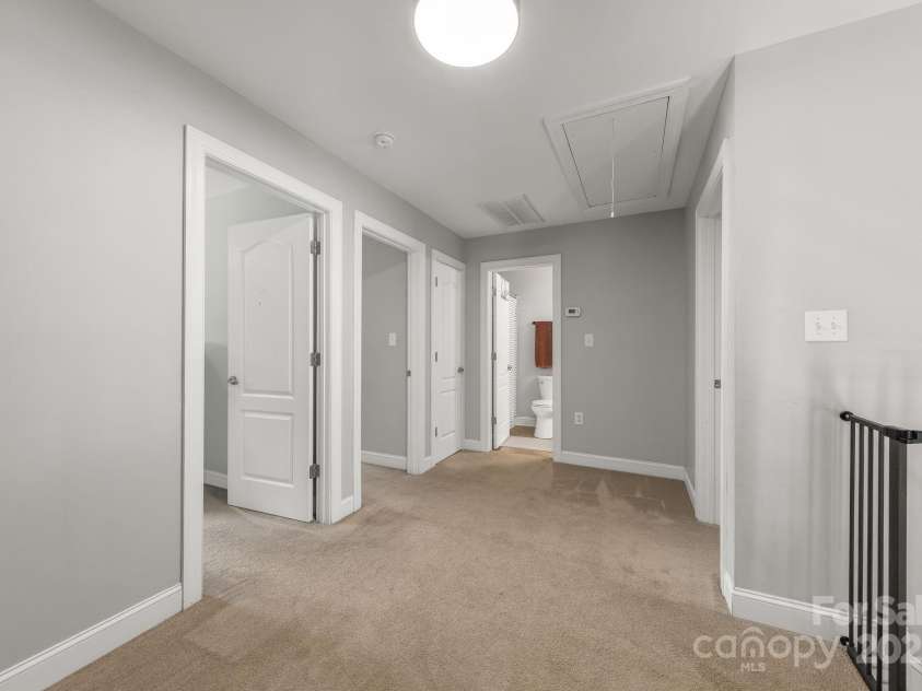 516 King Street, Waxhaw, NC 28173.  MLS# CAR4258068, YatesRealty ID 15142. 