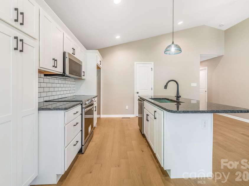 1196 Crabtree Road, Waynesville, NC 28785.  MLS# CAR4367690, YatesRealty ID 15143. 