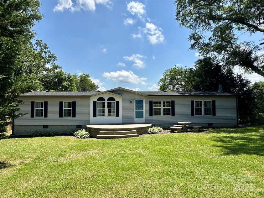 2977 Eddington Road, Granite Falls, NC 28630.  MLS# CAR4259420, YatesRealty ID 15145. 