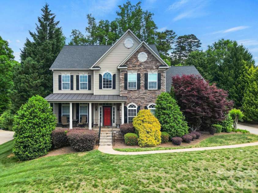 3012 Applewood Point Lane, Belmont, NC 28012.  MLS# CAR4371970, YatesRealty ID 15147. 