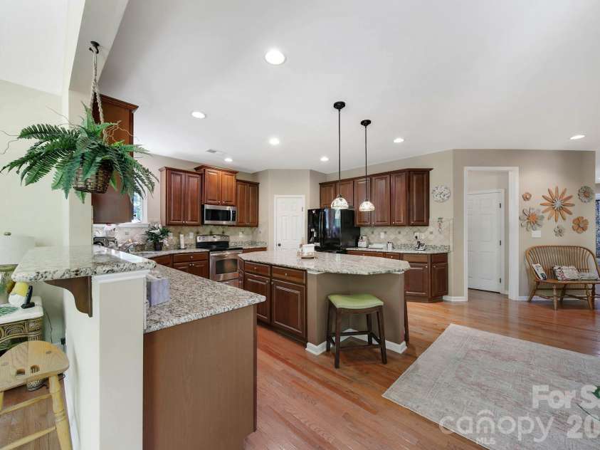 3012 Applewood Point Lane, Belmont, NC 28012.  MLS# CAR4371970, YatesRealty ID 15147. 