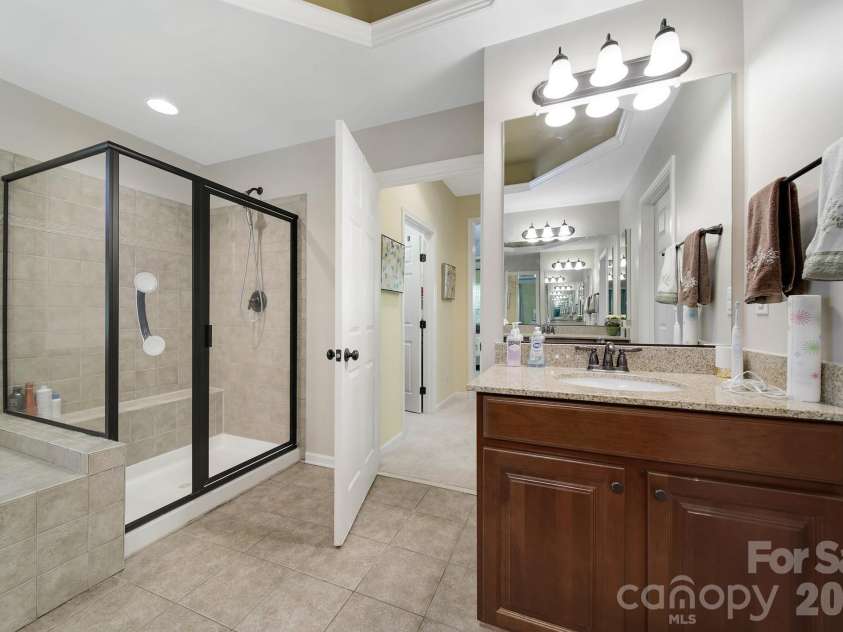 3012 Applewood Point Lane, Belmont, NC 28012.  MLS# CAR4371970, YatesRealty ID 15147. 