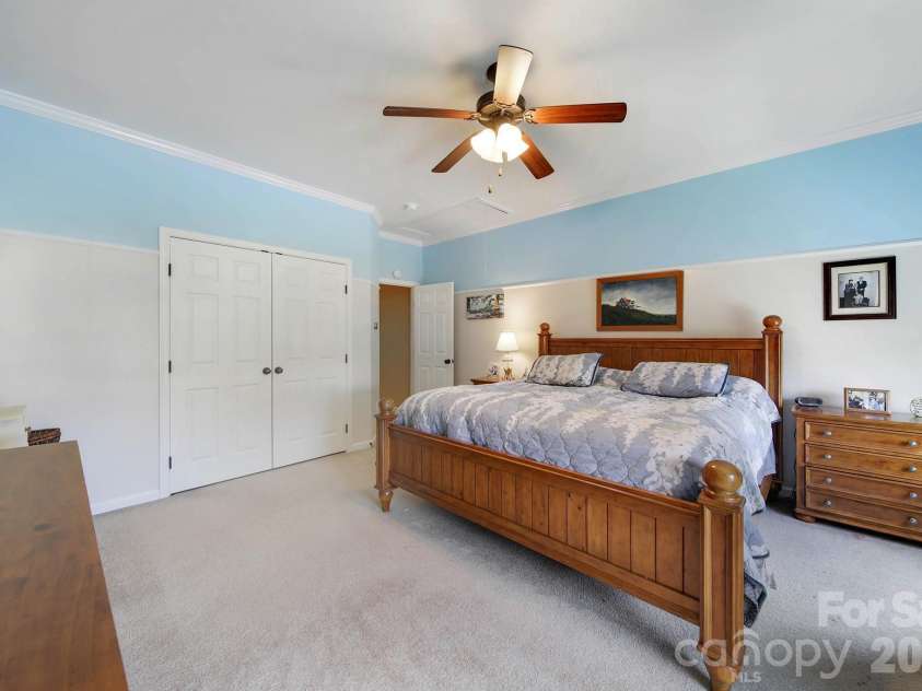 3012 Applewood Point Lane, Belmont, NC 28012.  MLS# CAR4371970, YatesRealty ID 15147. 