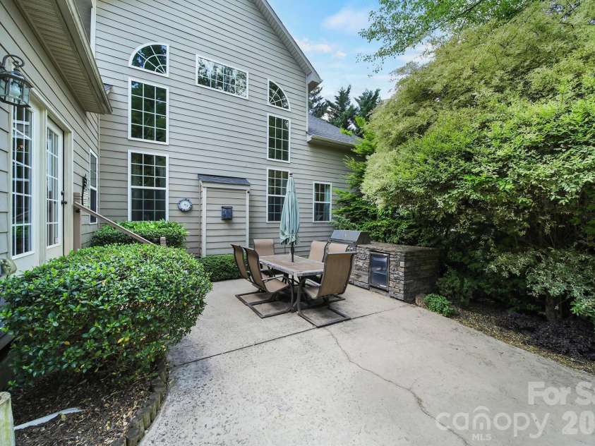 3012 Applewood Point Lane, Belmont, NC 28012.  MLS# CAR4371970, YatesRealty ID 15147. 