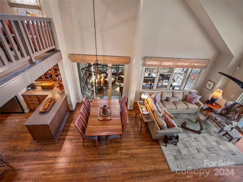 14 Wild Ivy Run, Hendersonville, NC 28739.  MLS# CAR4202089, YatesRealty ID 15149. 