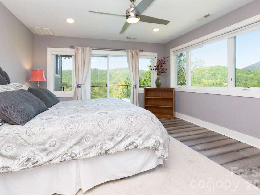 36 Spy Pointe Lane, Fletcher, NC 28732.  MLS# CAR4372672, YatesRealty ID 15149. Primary Bedroom