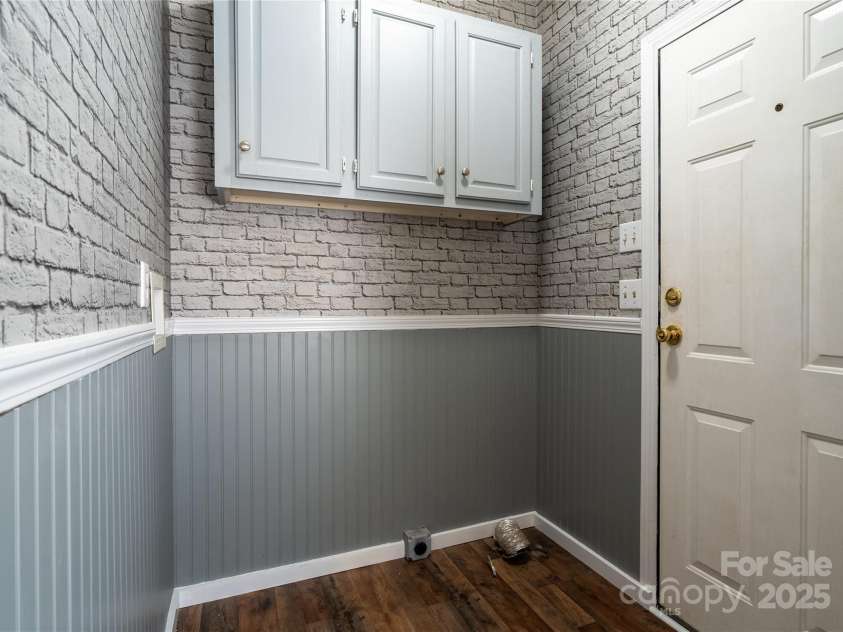 4428 Turkey Lane, Rock Hill, SC 29730.  MLS# CAR4219349, YatesRealty ID 1515. Mudroom with laundry hook-up