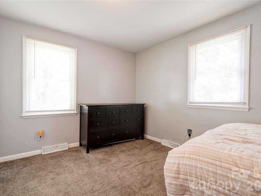 201 Skycrest Avenue, Shelby, NC 28152.  MLS# CAR4373143, YatesRealty ID 15150. Bedroom 3